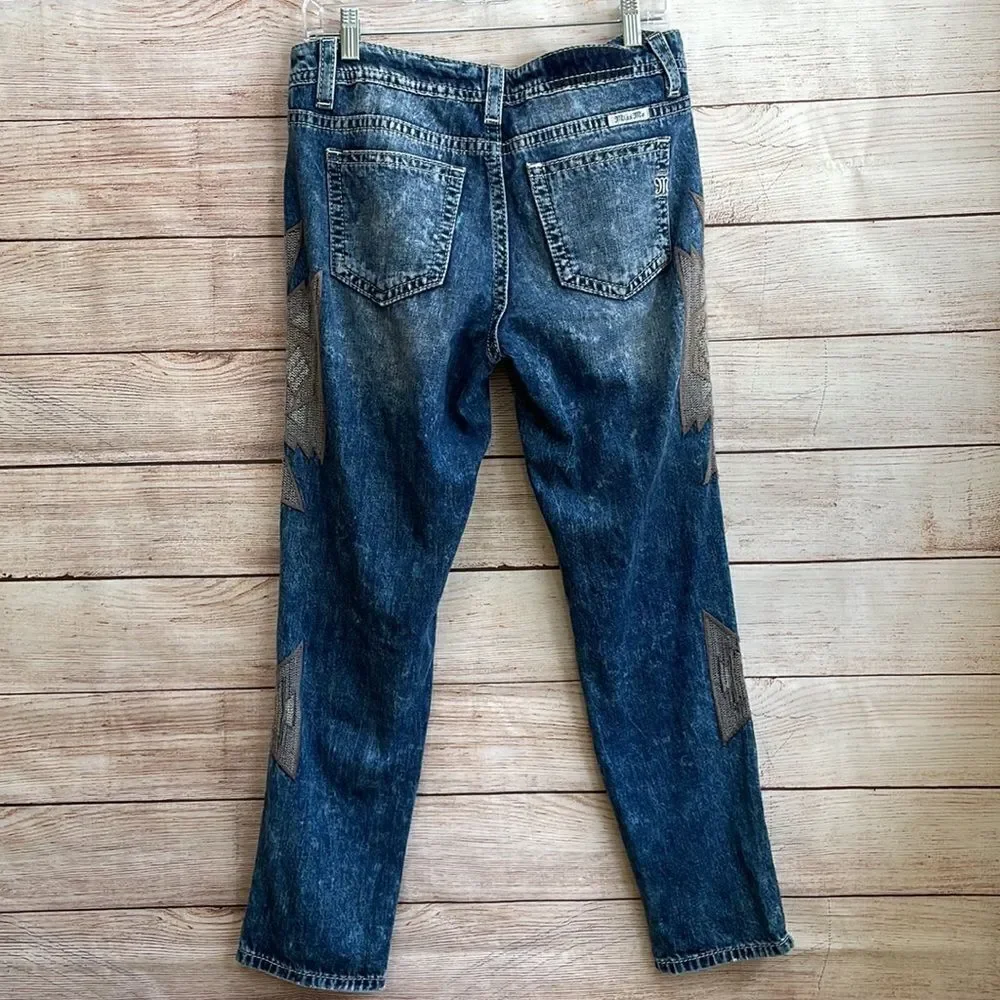 ‎MISS ME AZTEC EMBROIDERED ANKLE JEANS